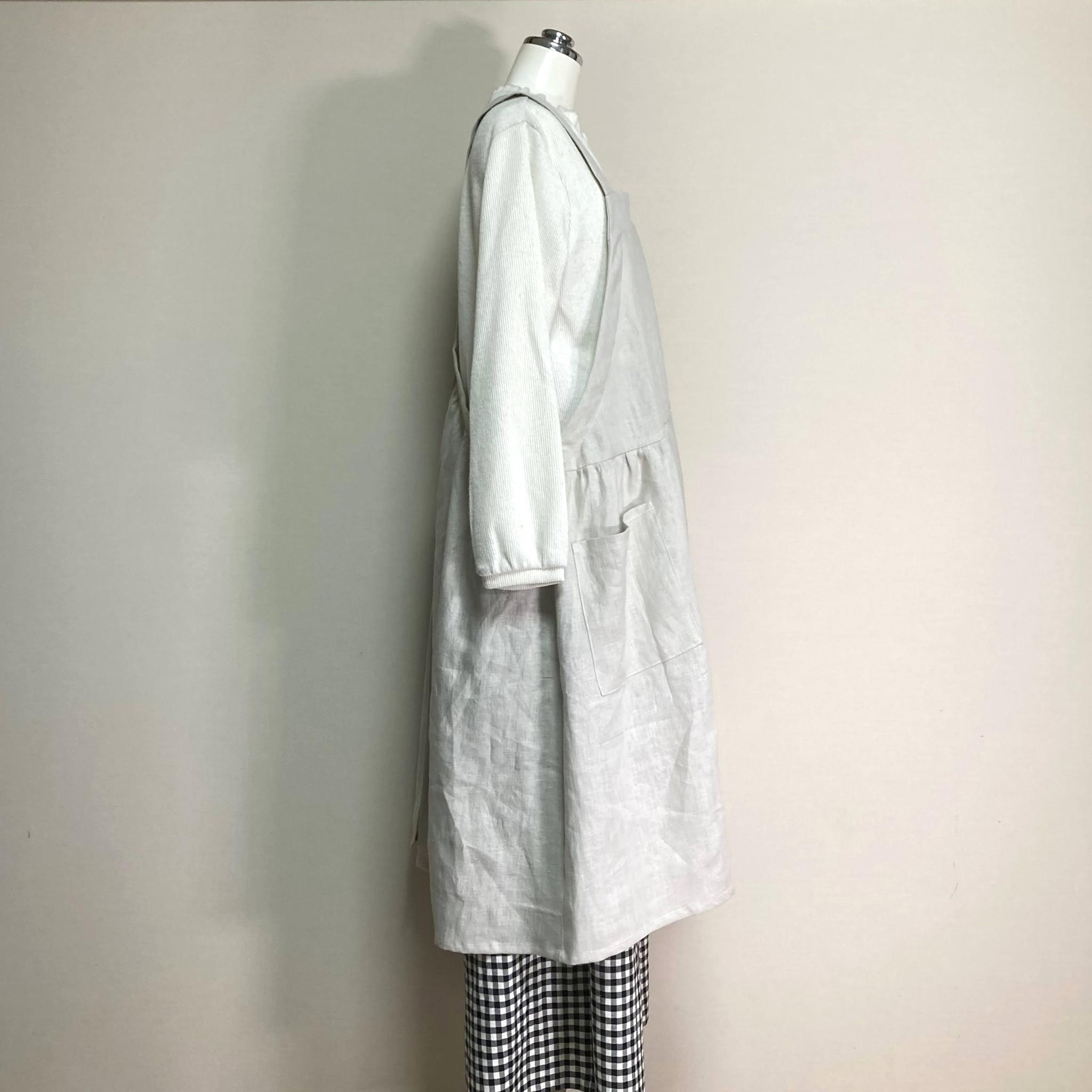 カラーリネン◆ギャザーエプロンワンピース◆ナチュラル◆フリーサイズ（中厚、リネン100％） | 4枚目