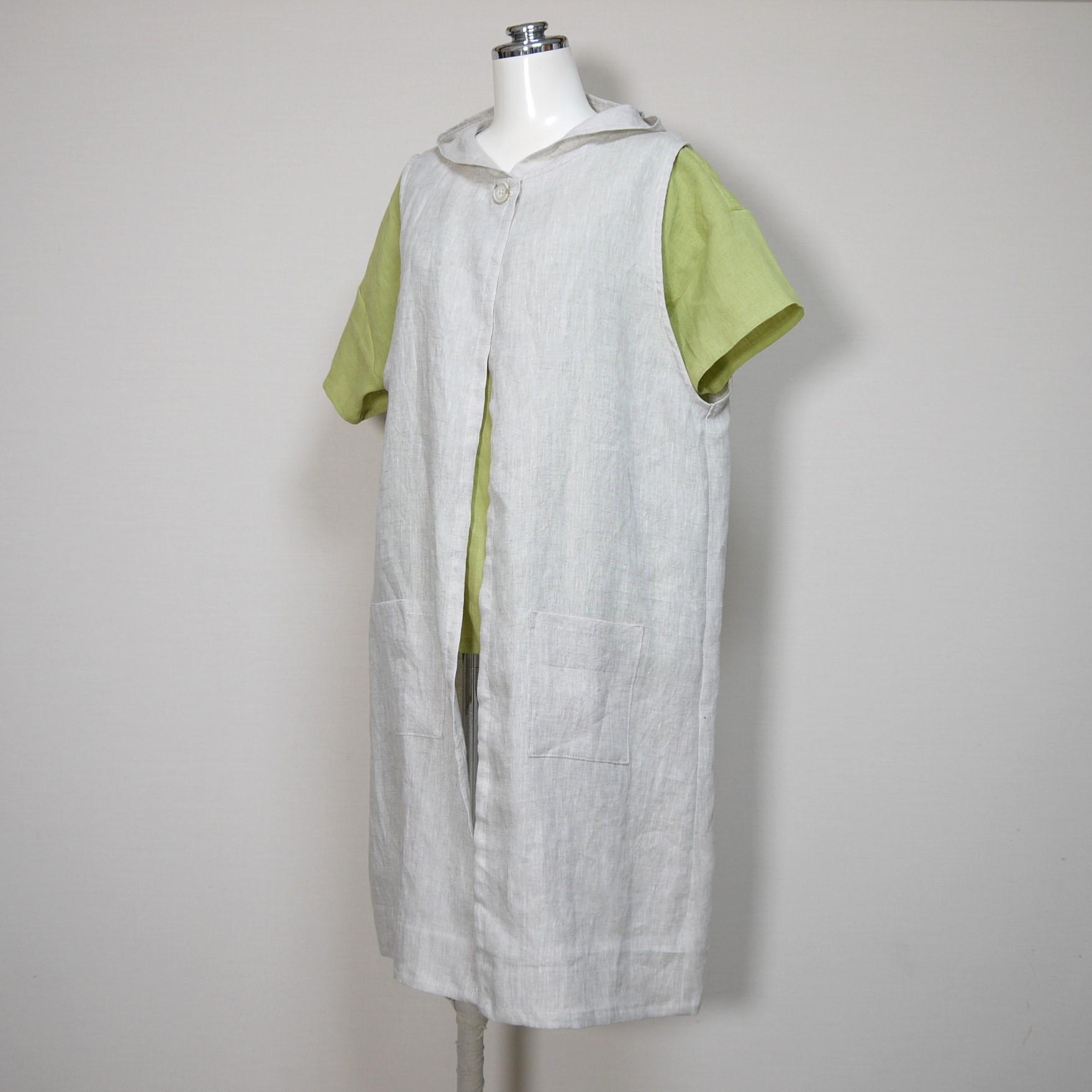 カラーリネン◆お飾りフードのロングジレ◆生成り◆フリーサイズ（中厚、リネン100％）～ジレ・ベスト | 4枚目