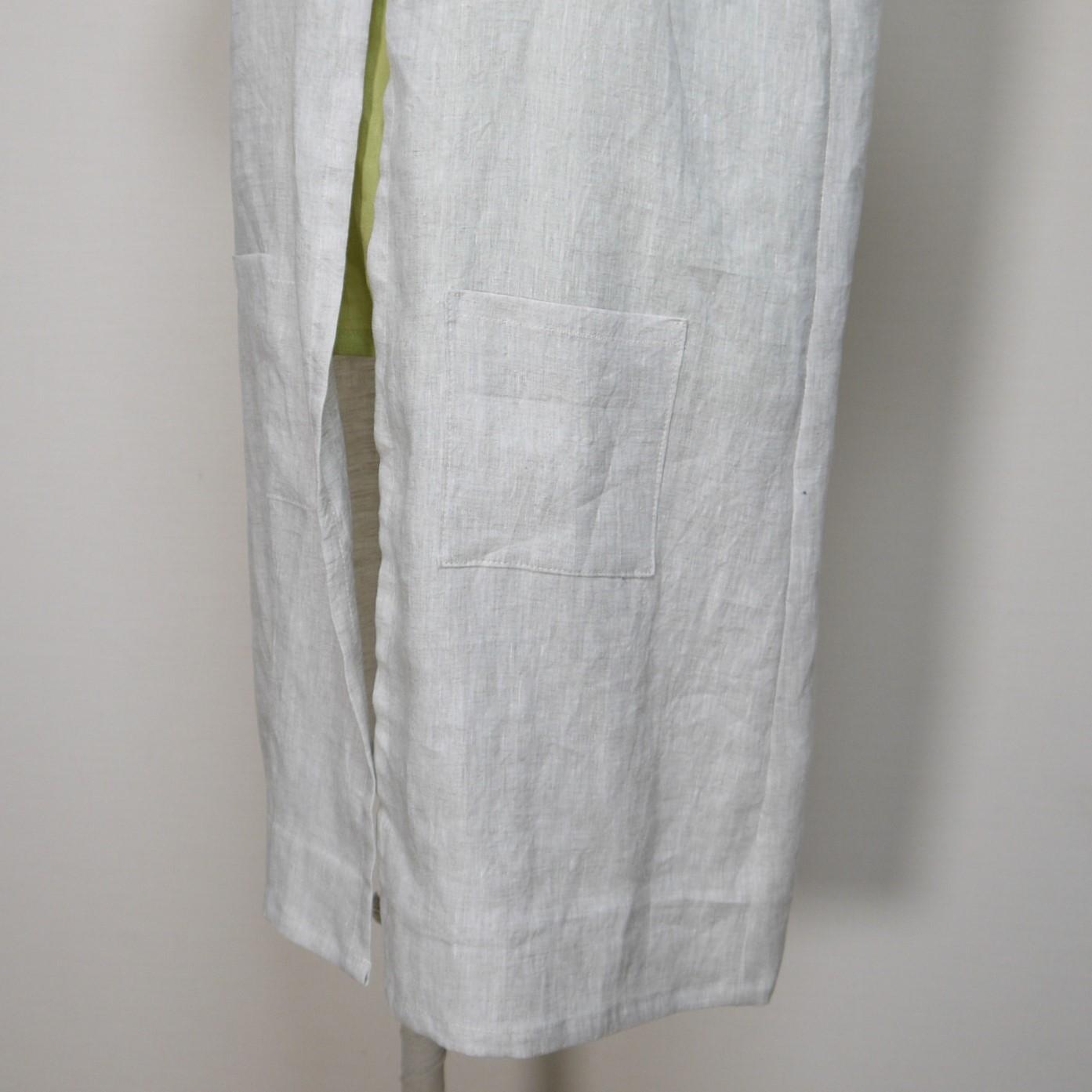 カラーリネン◆お飾りフードのロングジレ◆生成り◆フリーサイズ（中厚、リネン100％）～ジレ・ベスト | 5枚目