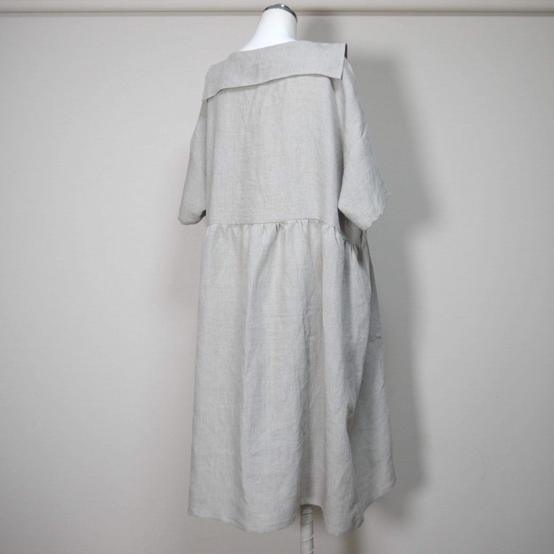 リネン◆ひらっとカラーのギャザーワンピース　半袖◆生成り◆フリーサイズ（中厚、リネン100％） | 6枚目