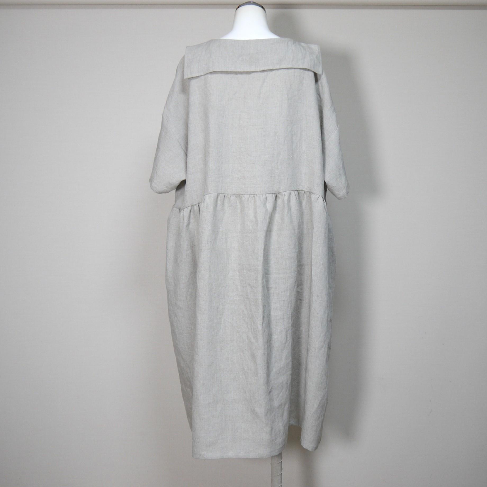 リネン◆ひらっとカラーのギャザーワンピース　半袖◆生成り◆フリーサイズ（中厚、リネン100％） | 7枚目