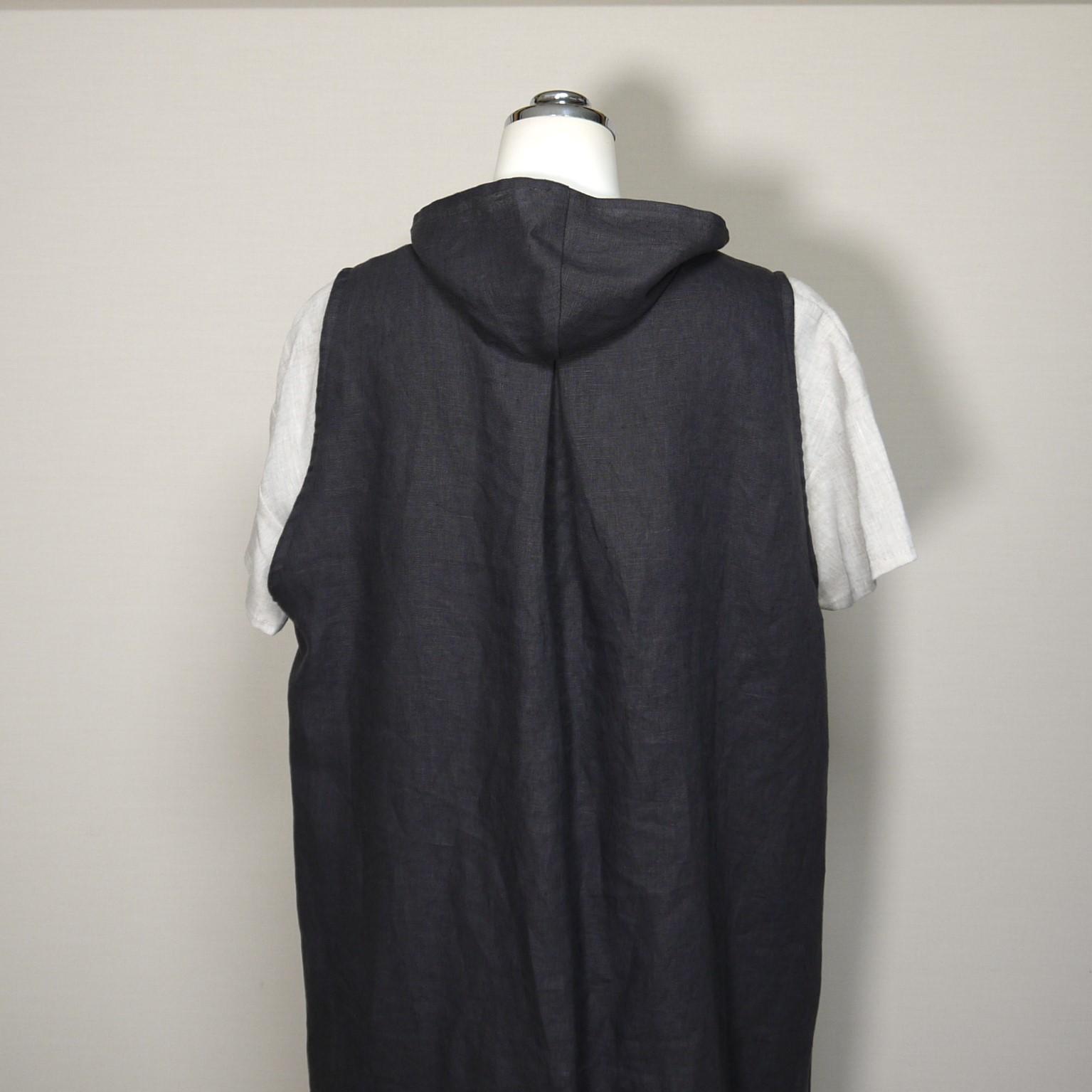 カラーリネン◆お飾りフードのロングジレ◆チャコール◆フリーサイズ(中厚、リネン100%)~ジレ・ベスト~ | 4枚目
