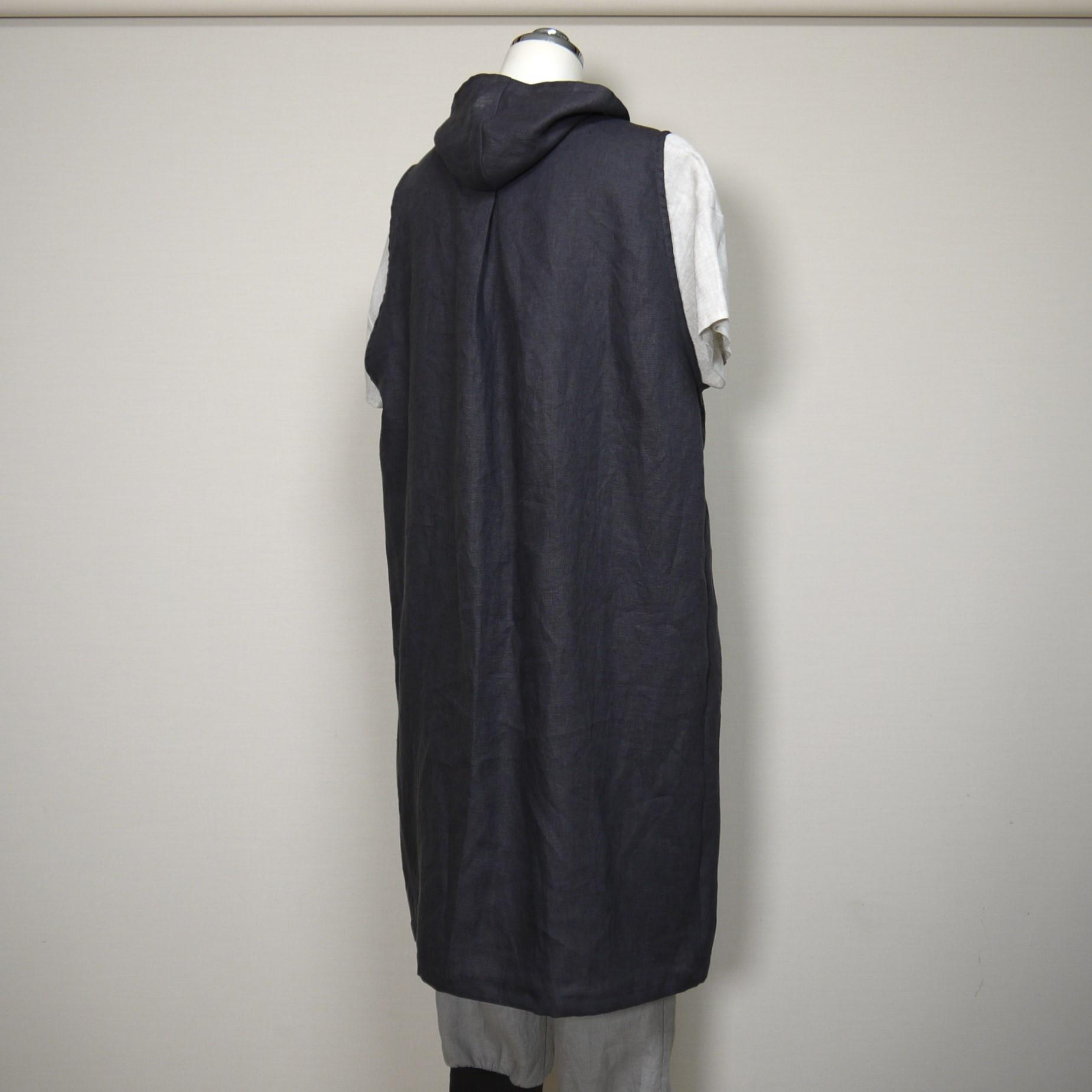 カラーリネン◆お飾りフードのロングジレ◆チャコール◆フリーサイズ(中厚、リネン100%)~ジレ・ベスト~ | 7枚目
